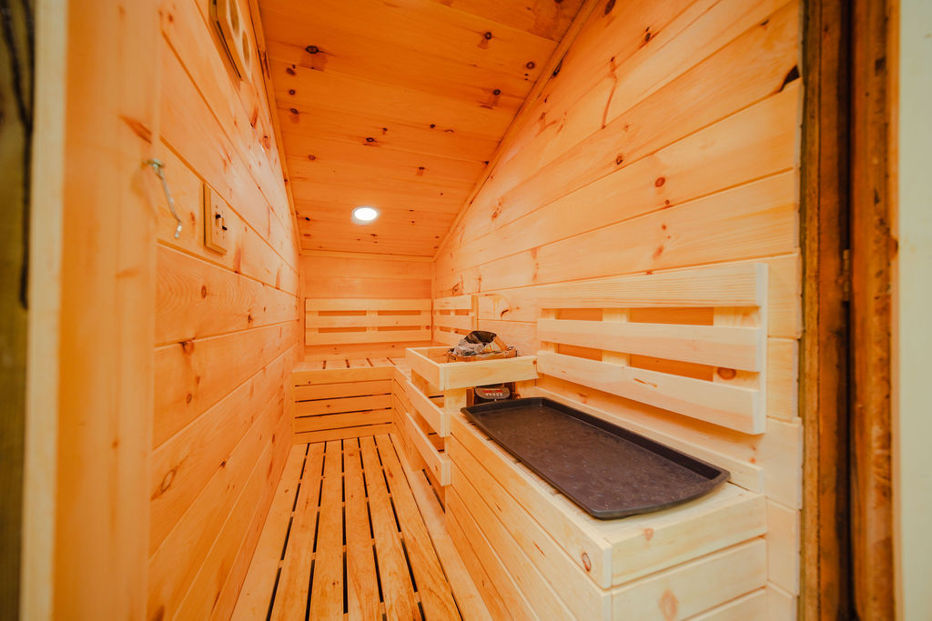 Arrowhead Lodge | Photo 5