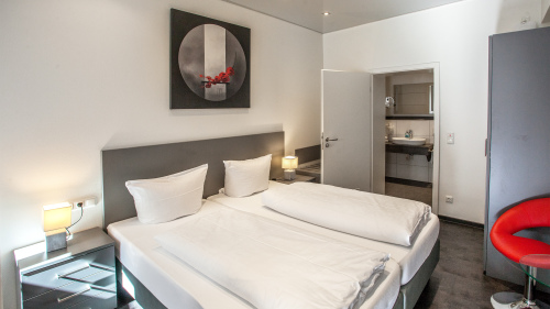 Doppelzimmer-Budget-Eigenes Badezimmer - Basistarif