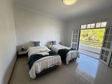 Bedroom #1