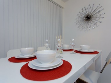 Dining table in 2 bedroom apartment 