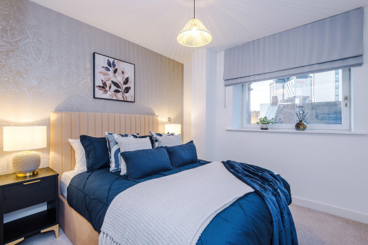 Stylish 2-Bed 2-Bath Apartment in Newly Renovated Victorian Building – Prime Leeds City Centre near Station