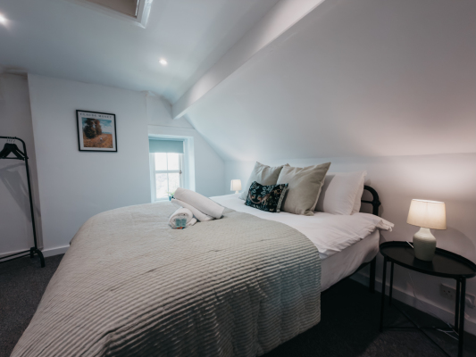 Double bedroom 3
