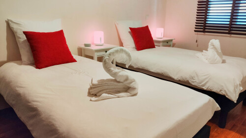 Chambre avec lits simples