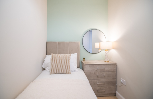 single bedroom
