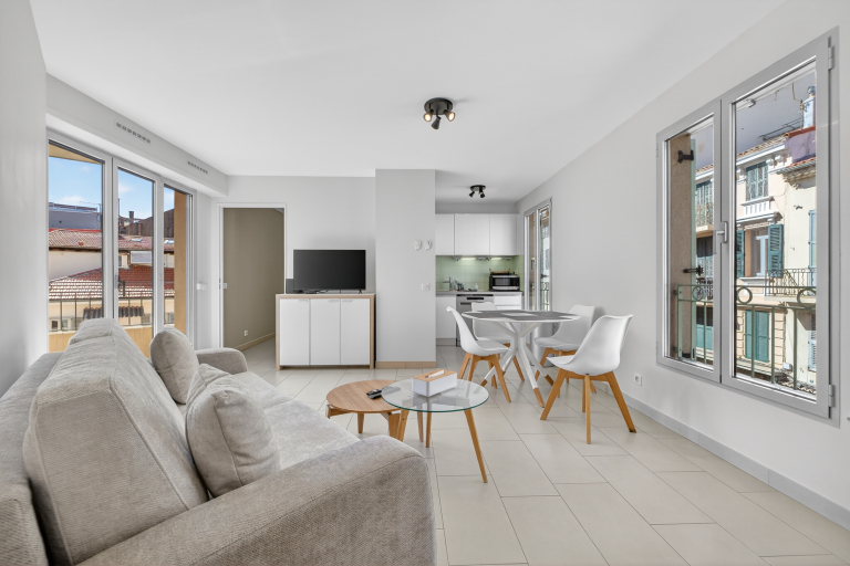 1 chambre – Ascenseur – Balcon – Proche du Palais