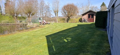 jardin et abri vélo