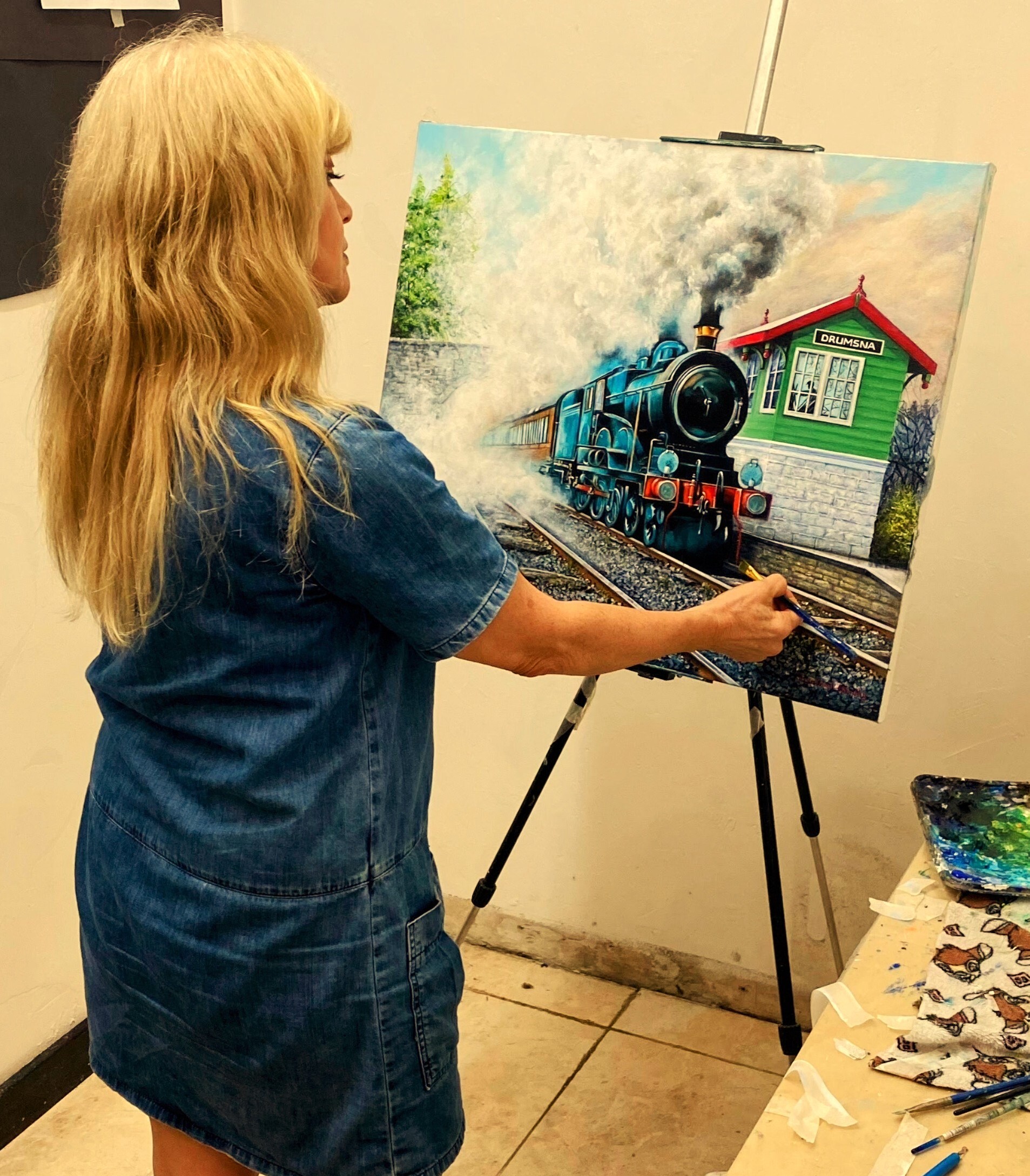 Acrylic or Watercolour Painting with Rosalind Murphy