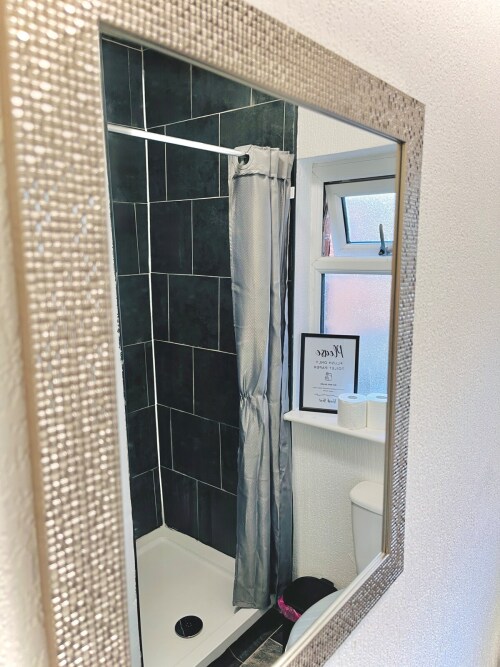 Modern Comfort, Sleek Design