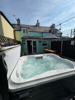 Private 4 person hot tub