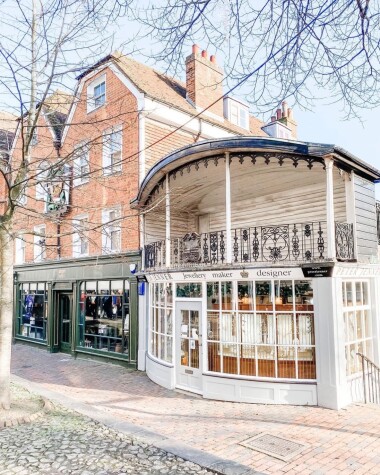 The exquisite Pantiles, just 10 minutes walk from The Old Office