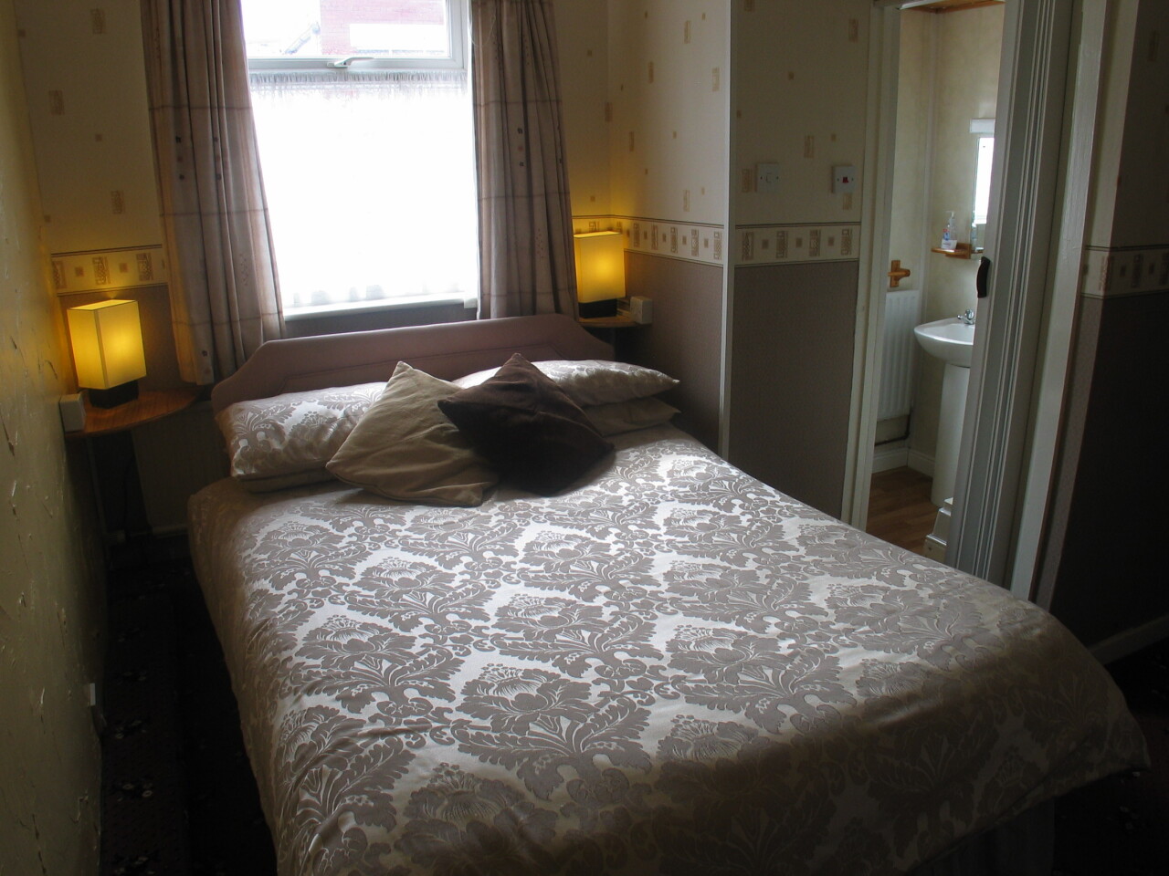 Caledonia House, Blackpool Rooms