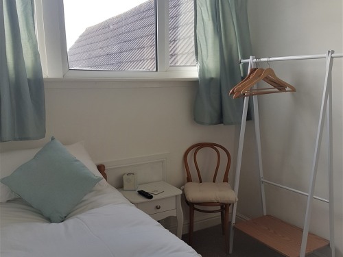Single Bedroom