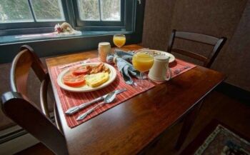 Representational view of one of the typical Breakfasts served at The Tuckernuck Inn B&B.