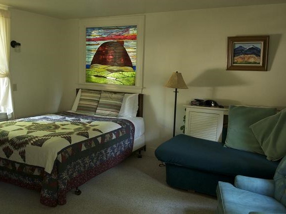 Triple room-Ensuite-Standard-#5A Country Cottage Style