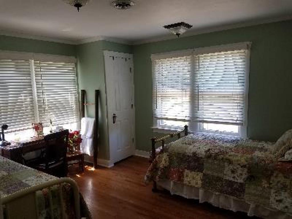 Geranium Room