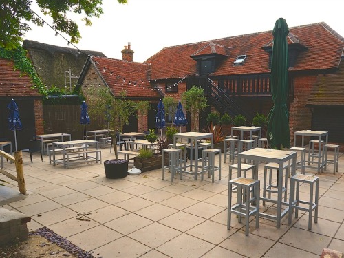 The Selsey Arms - Patio Garden & B&B