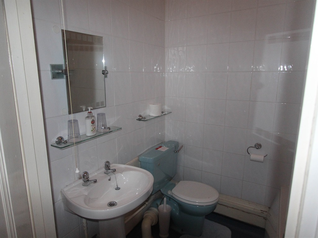 en suite bathroom
