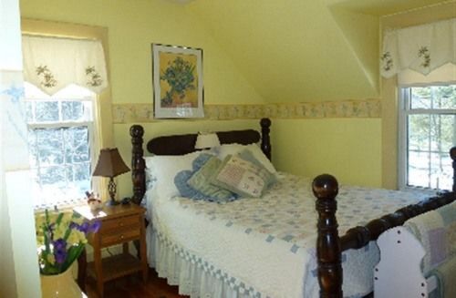 The Garland Room