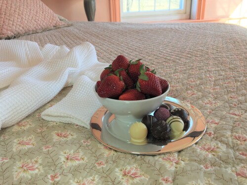 Jacquelin Room