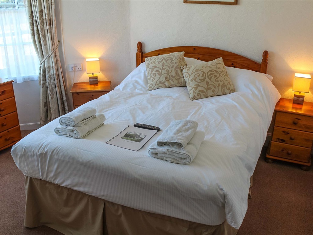 Double room-Ensuite-First Floor Sea View - Base Rate