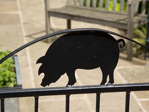 A view of the patio with its pig gate!