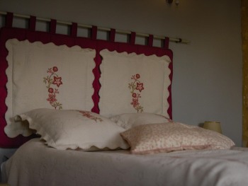 A Travers Chants Bed Breakfast Clion Rooms
