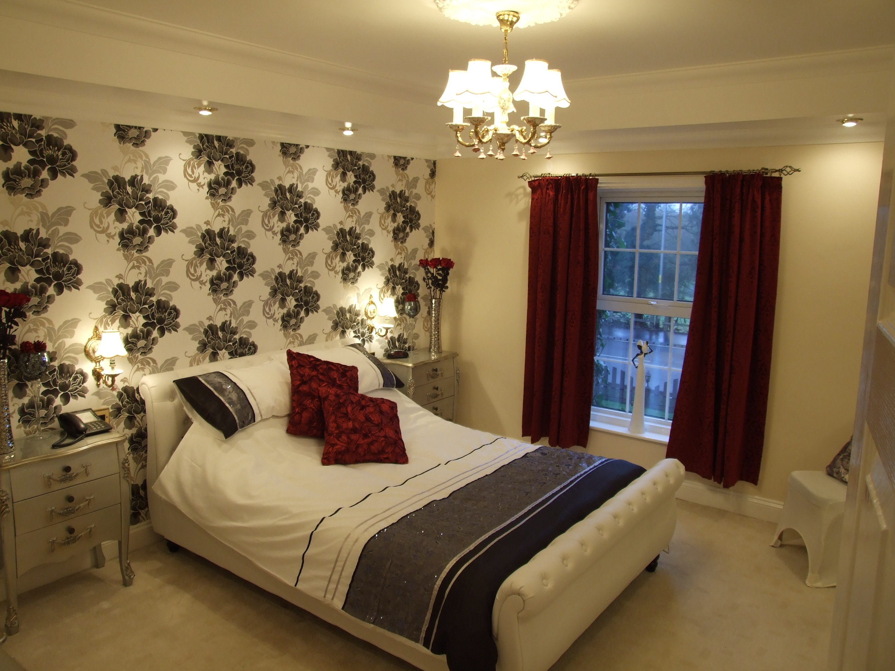 Double room-Luxury-Ensuite with Jet bath-Countryside view-Bridal Room