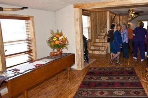 Bed and Breakfast entry