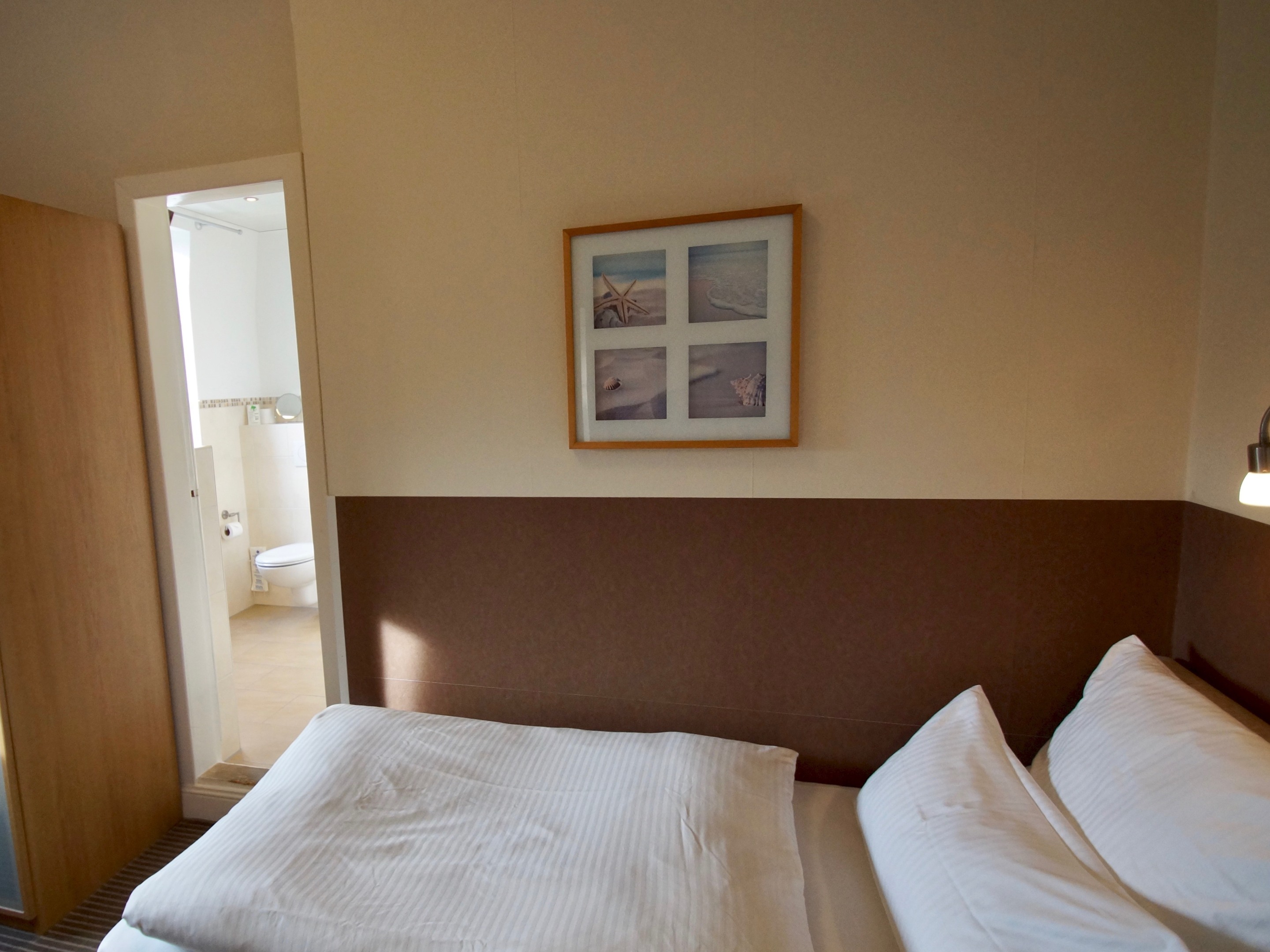 Einzelzimmer-Standard-Eigenes Badezimmer-Landseite - Portale