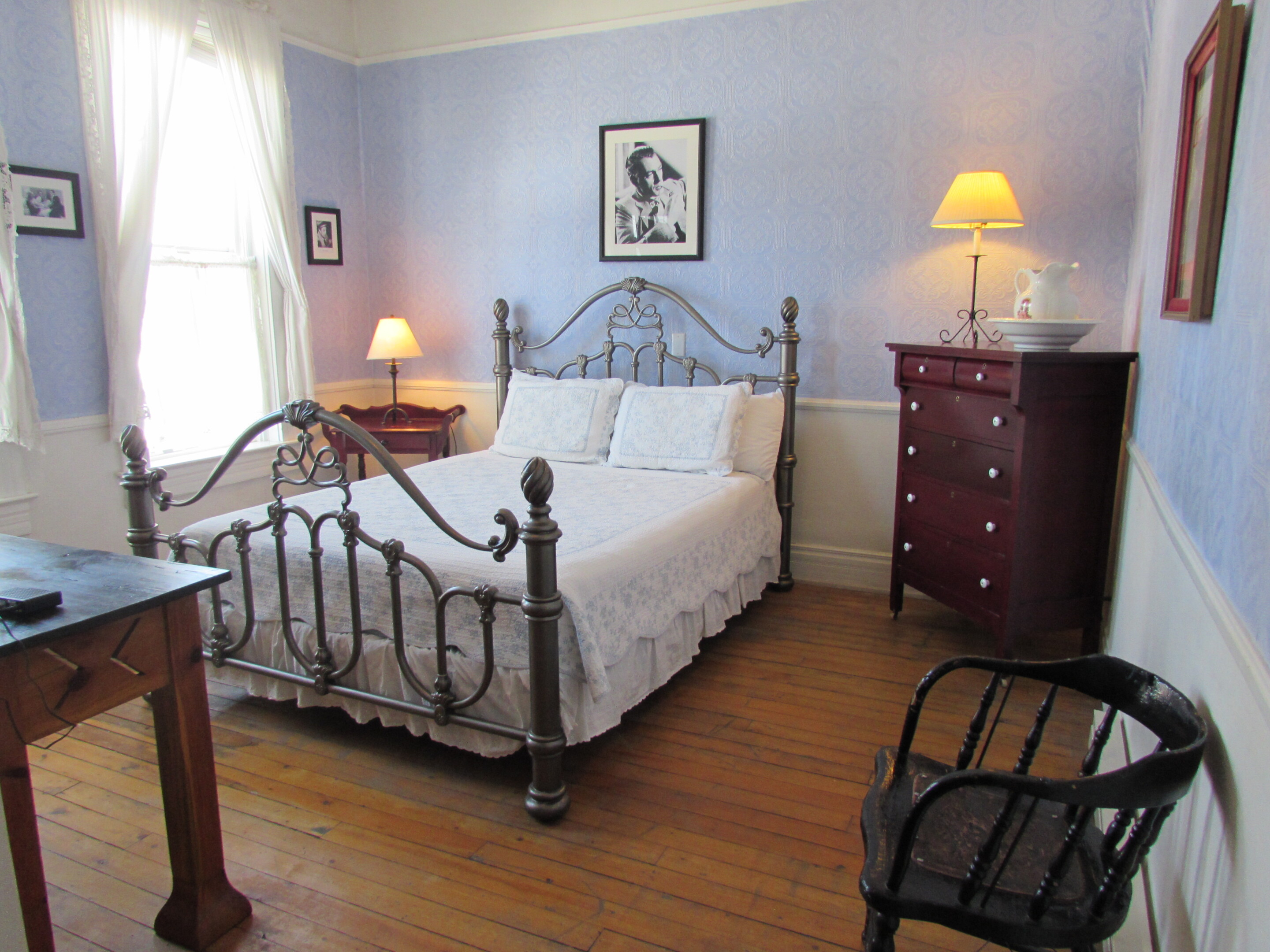 Quad room-Private Bathroom-Standard-Mountain View-Gary Cooper Suite - Base Rate