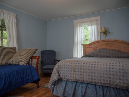 Farmhouse room 4