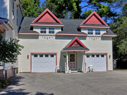 Carriage House