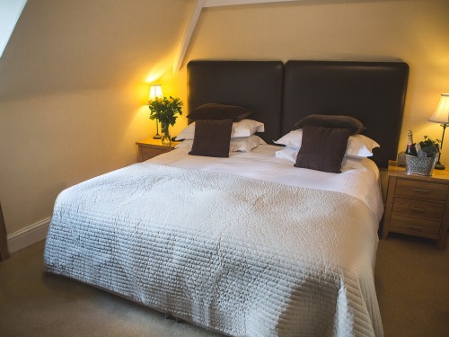 ROOM 6 Standard double or twin room with birds eye view of the garden, to the cathedral and the Black Mountains.