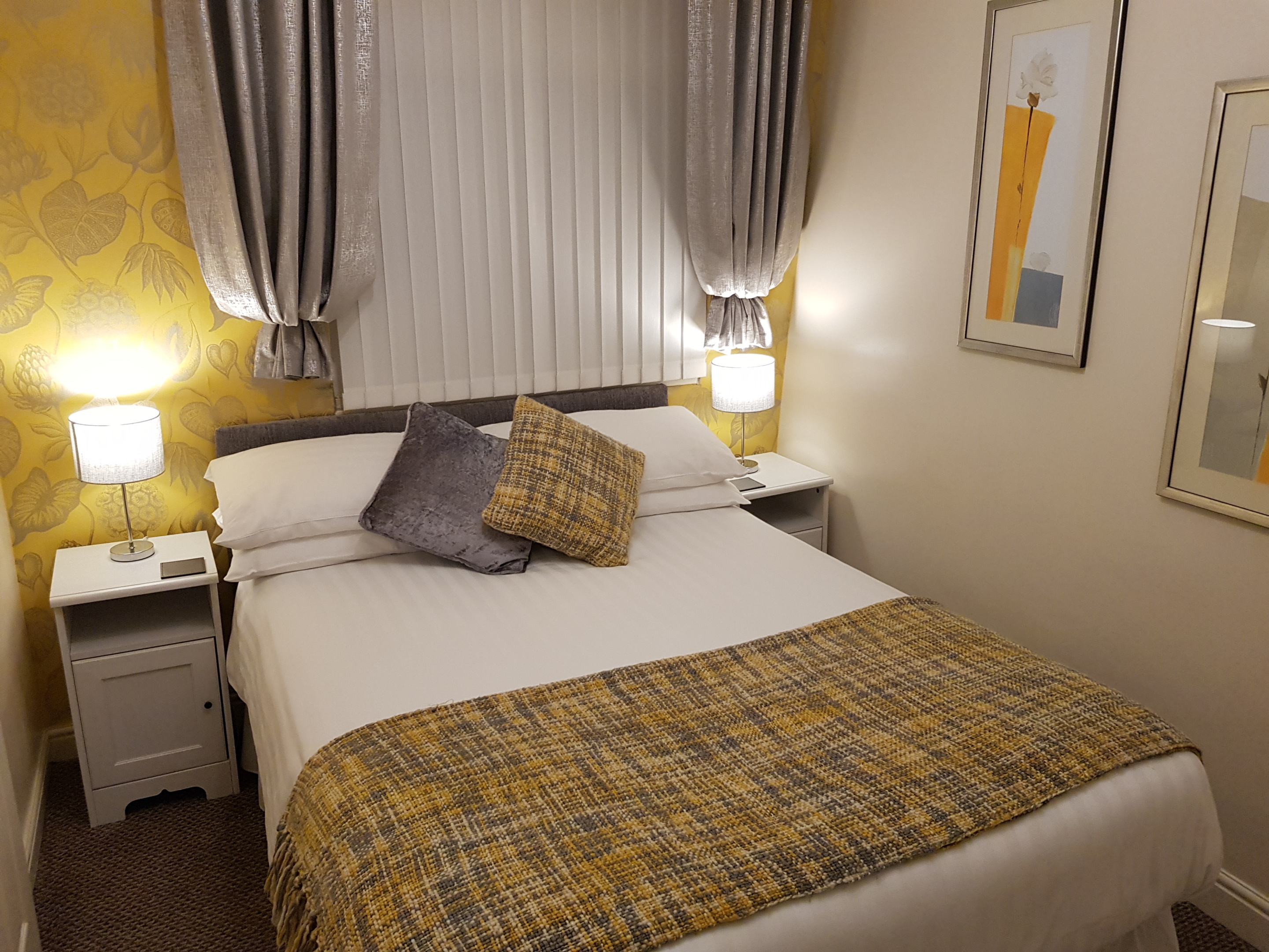 Double room-Comfort-Ensuite-small - Base Rate
