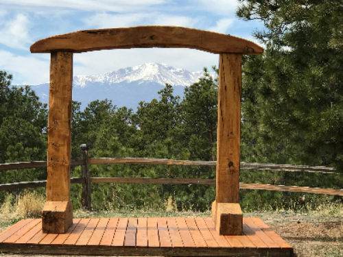 Outdoor Wedding Venue-Pikes Peak in the background