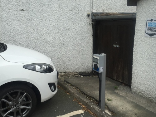 Electric charge point