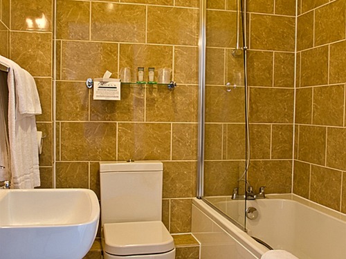 Standard Twin Room En-suite