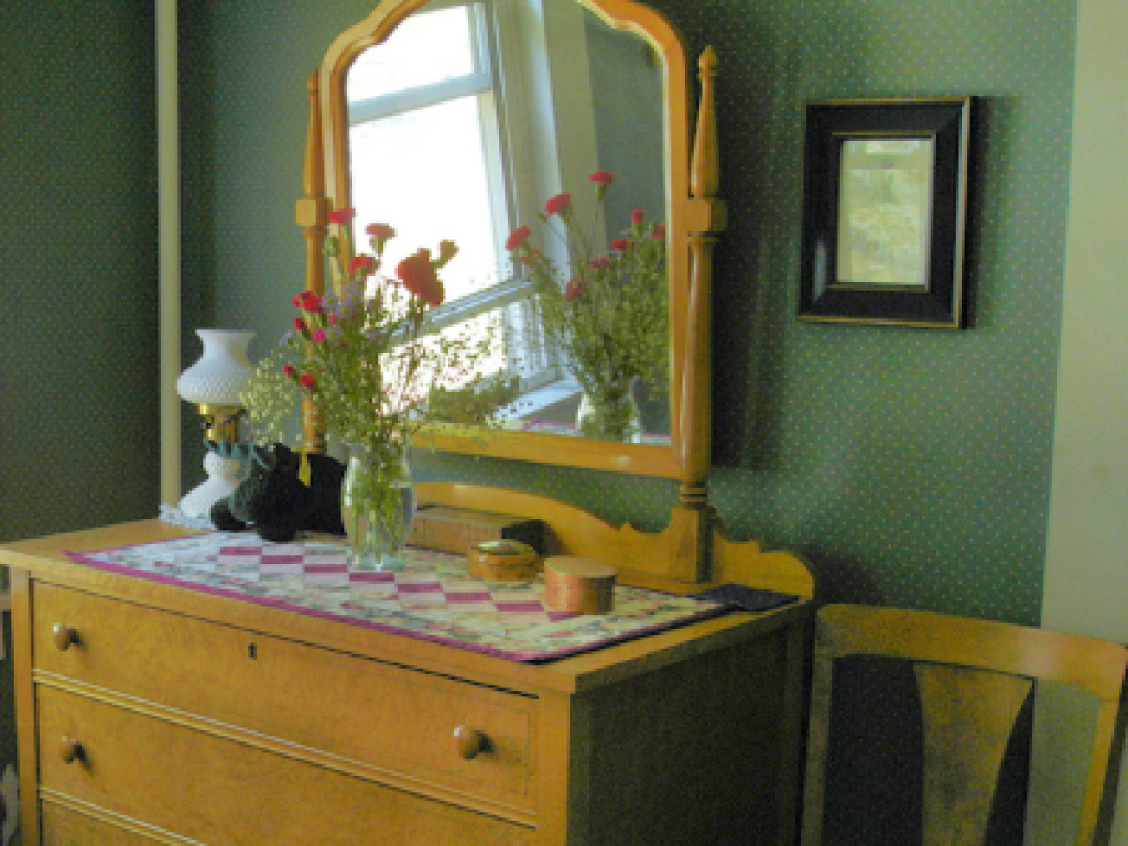 The Everett Room