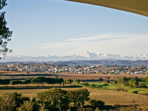 view on the Pyrenees from the breakfast area-terrace