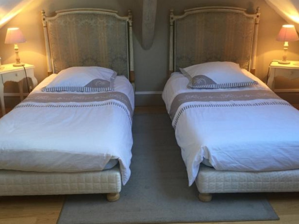 Quadruple-Salle de bain privée séparée-La parentale - Tarif de base