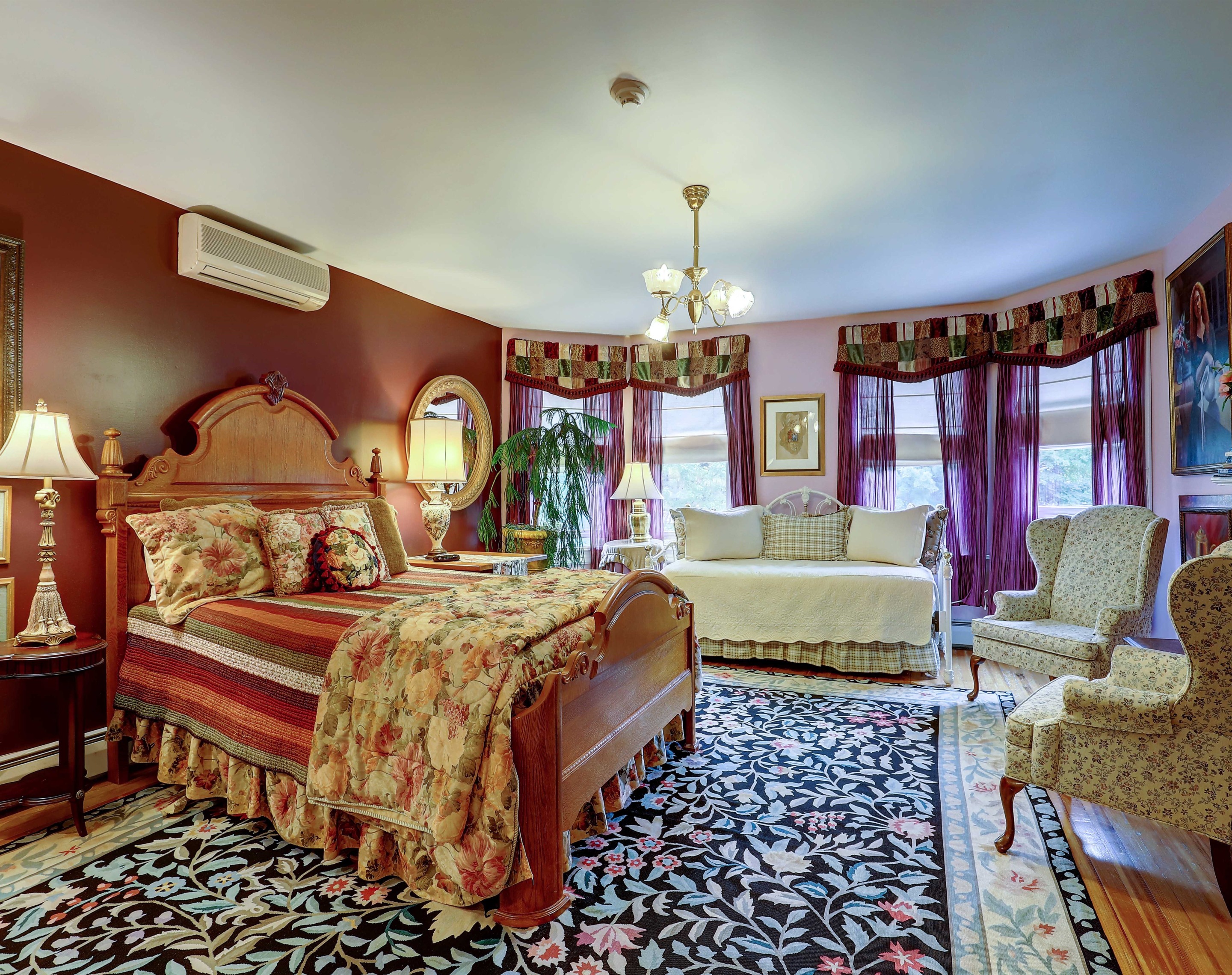Triple room-Ensuite with Bath-Family-Mountain View-Opal - Base Rate