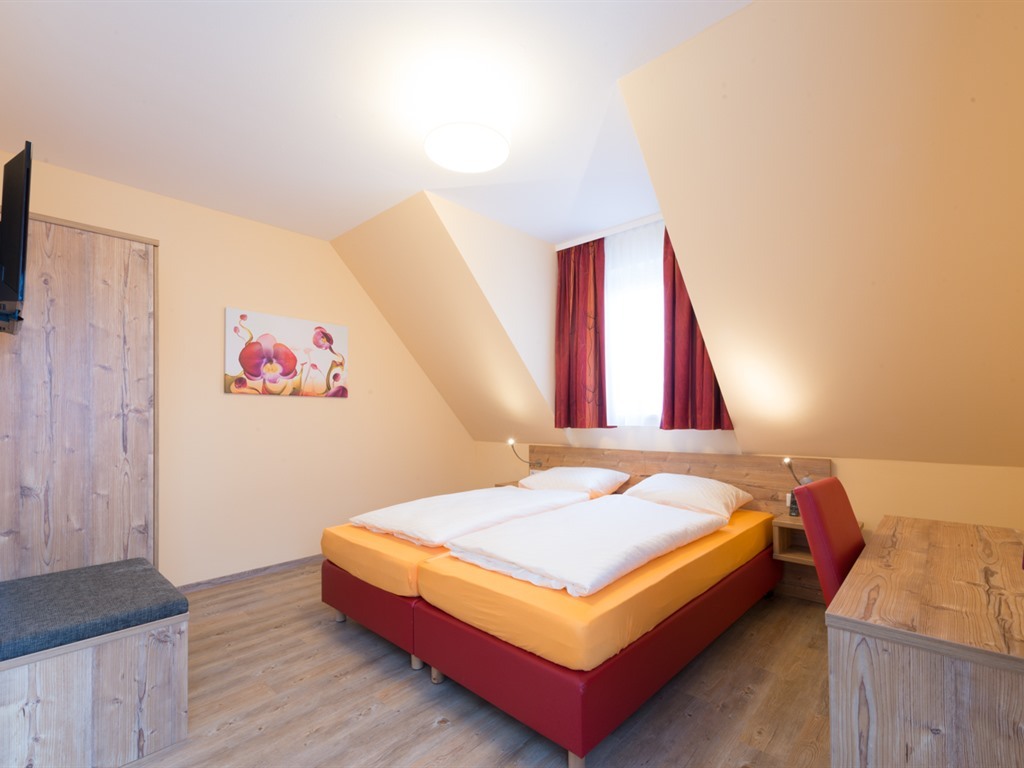 Doppelbett oder zwei Einzelbetten-Standard-Ensuite Bad