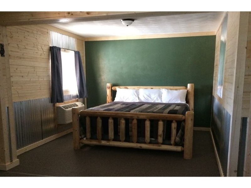 King-Ensuite-Standard-King Suite - Base Rate