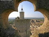 Uzès