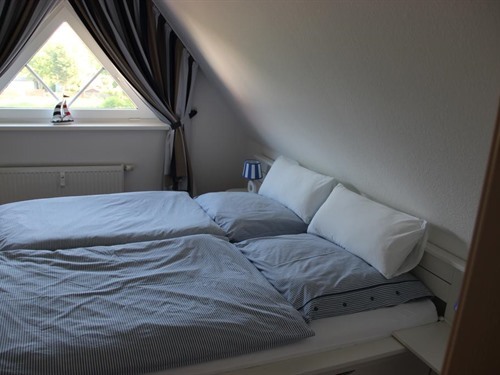 Wohnung-Eigenes Badezimmer-Balkon - Basistarif