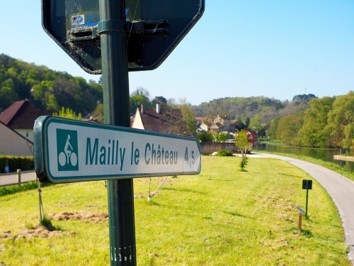 Mailly-la-Ville - véloroute - Canal du Nivernais