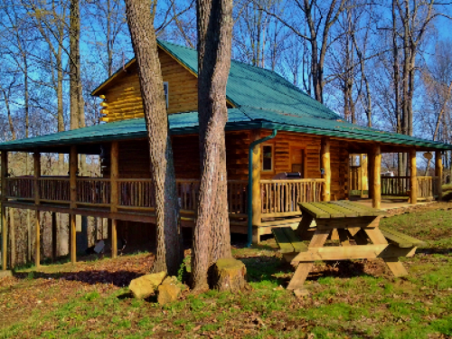 Old Hickory Cabin; Sleeps 6 adults