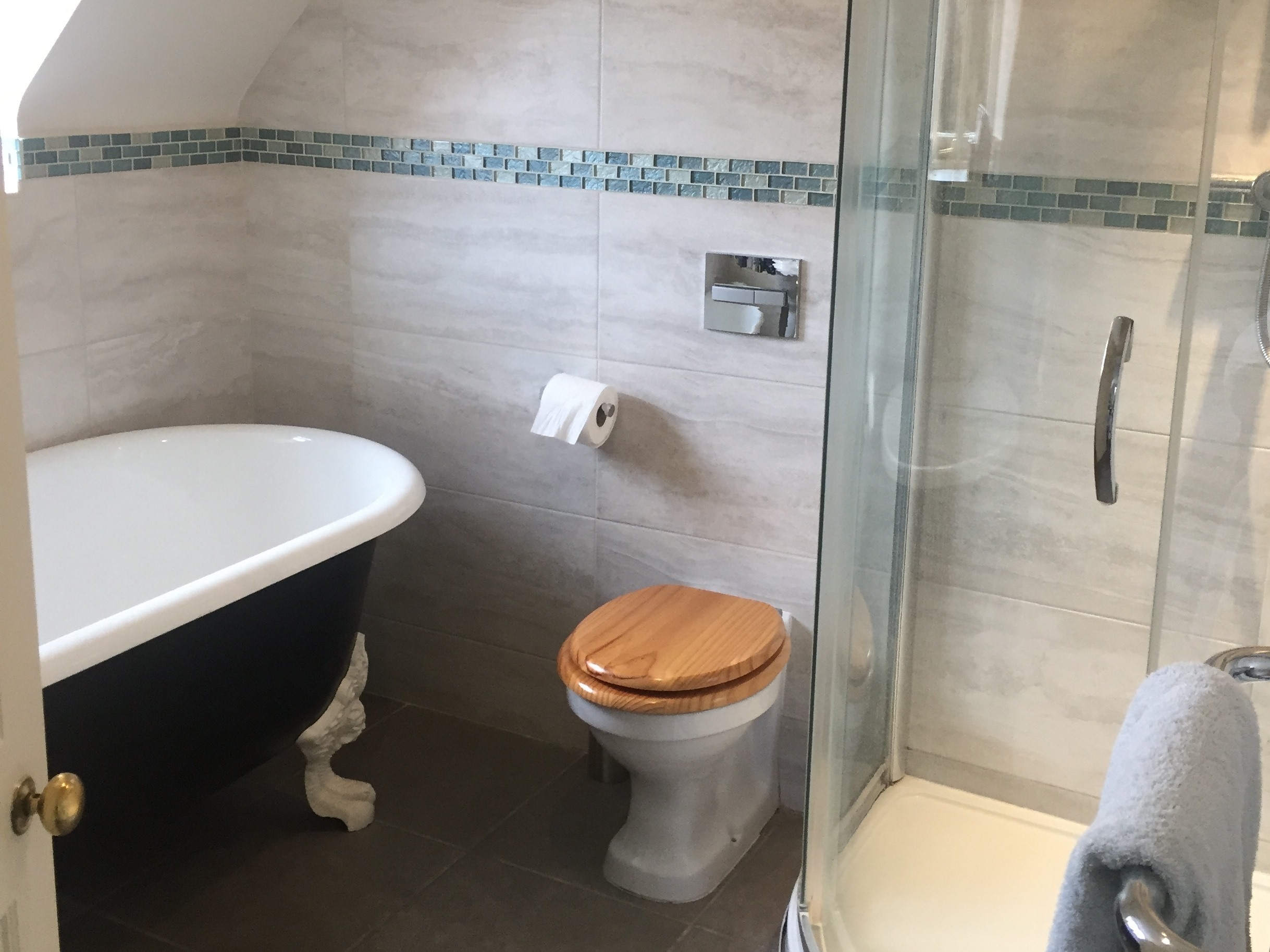 Double or Twin-Ensuite