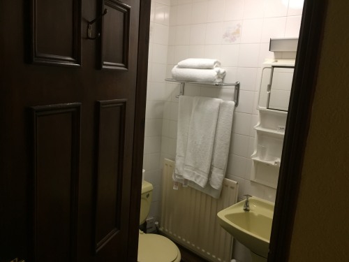 Room 3, Economy En-Suite Bathroom