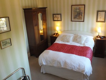 The Red Room at Dowfold House Luxury Bed and Breakfast